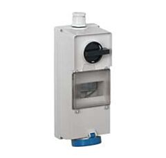 KI3263R15 Ilme Switched socket 32amp 230volt 3pole IP55 wall mounted